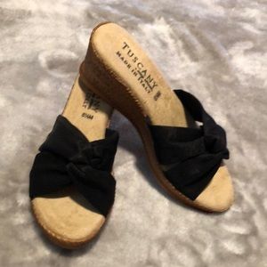 Tuscany By Easy Street Black Wedge Sandals